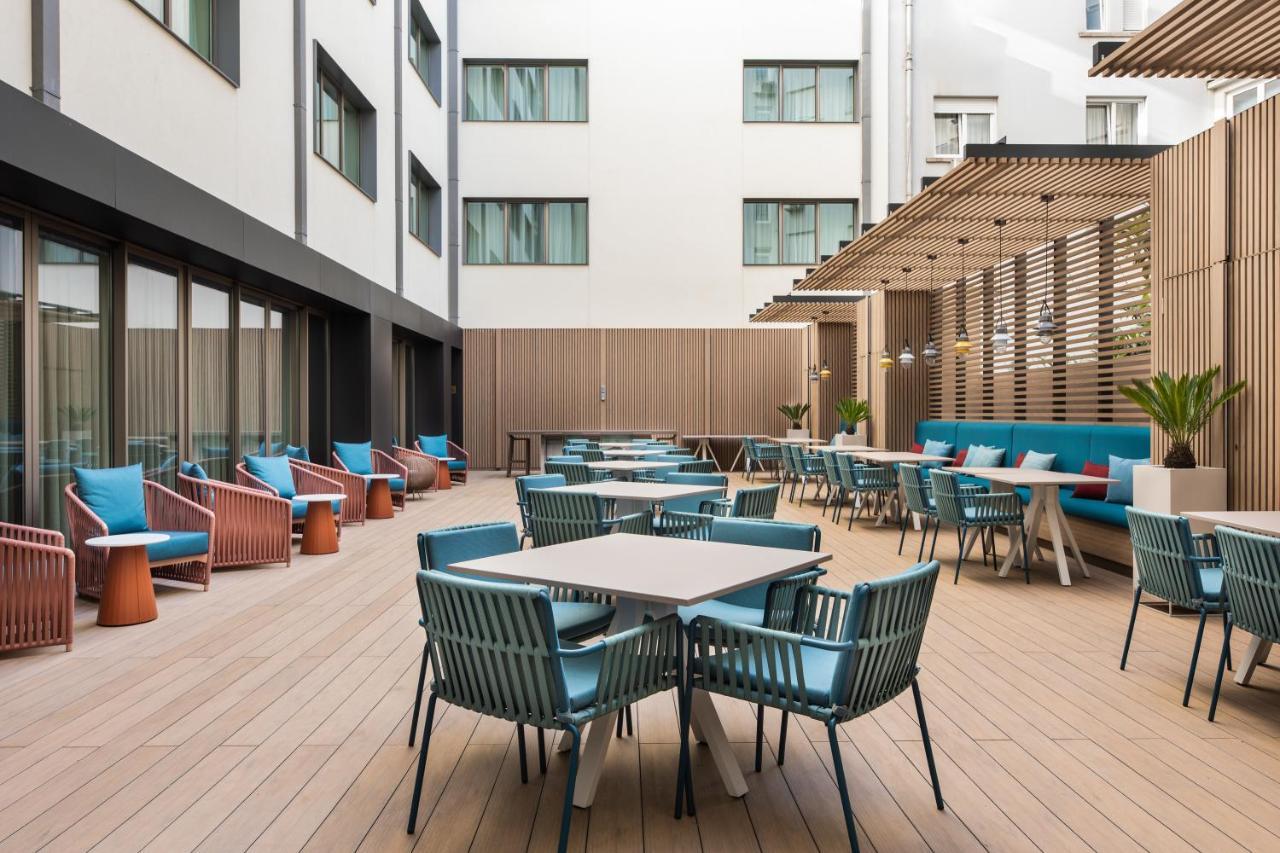 Eurostars Aliados Hotel Porto Luaran gambar The hotel's courtyard