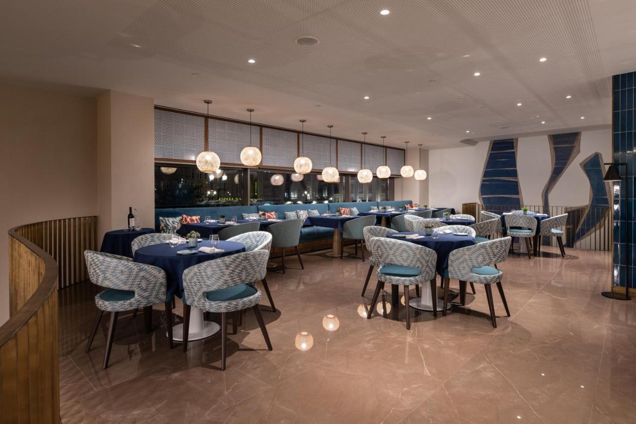 Eurostars Aliados Hotel Porto Luaran gambar The restaurant